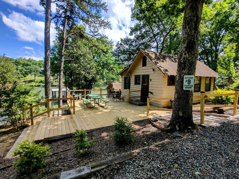 #09 - Large Lakeview One Bedroom- Pet Friendly Хот Спрингс Екстериор снимка