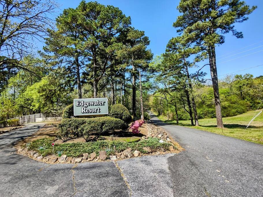 #09 - Large Lakeview One Bedroom- Pet Friendly Хот Спрингс Екстериор снимка
